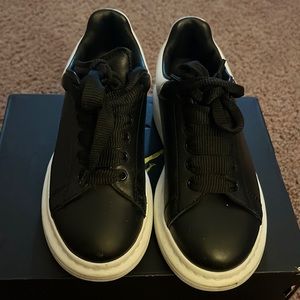 Alexander McQueen kid size